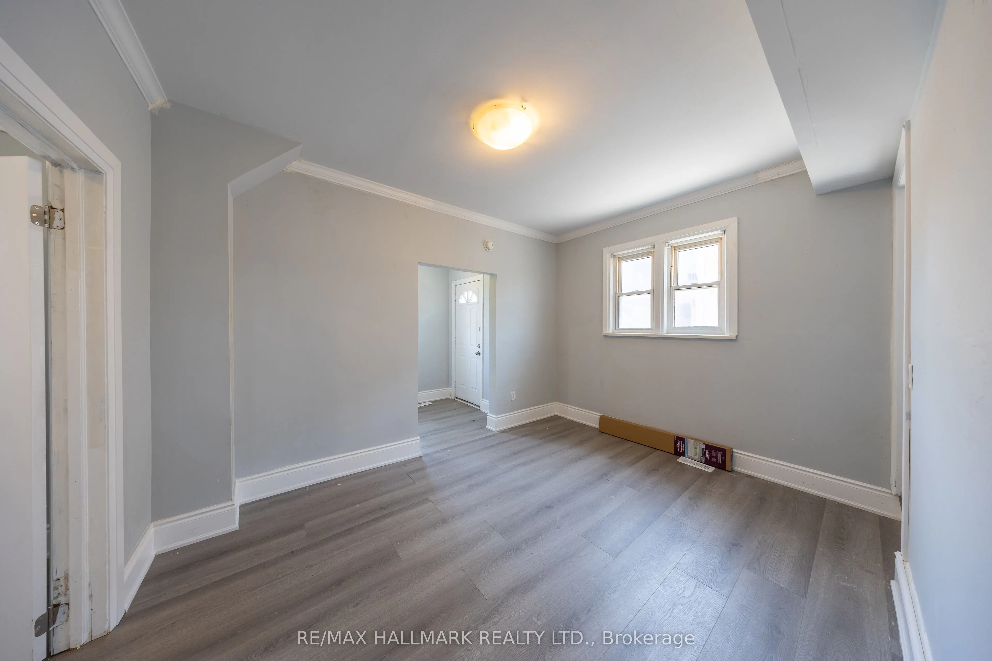 559 Ritson Road S