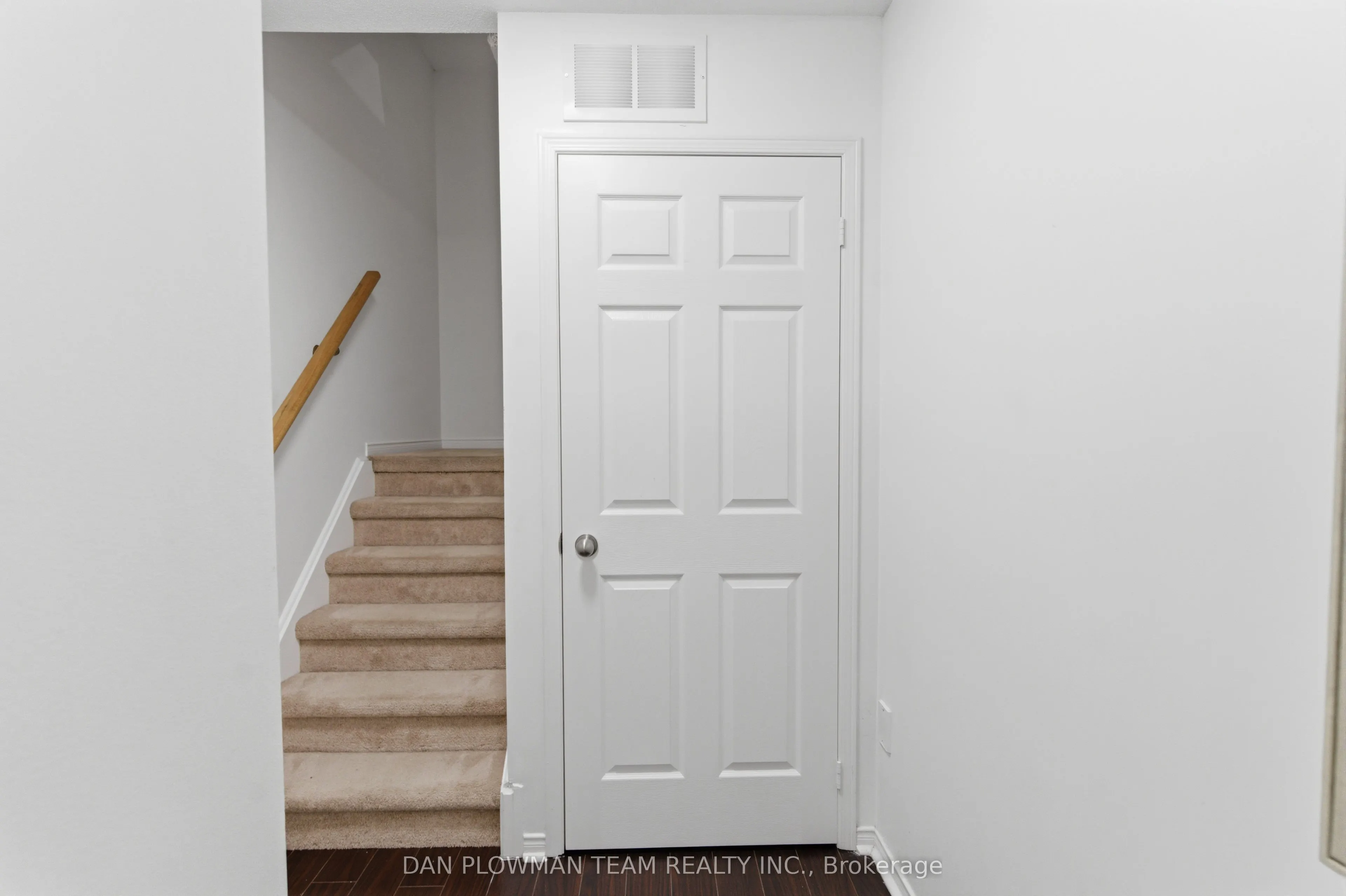 23 Blunden Road
