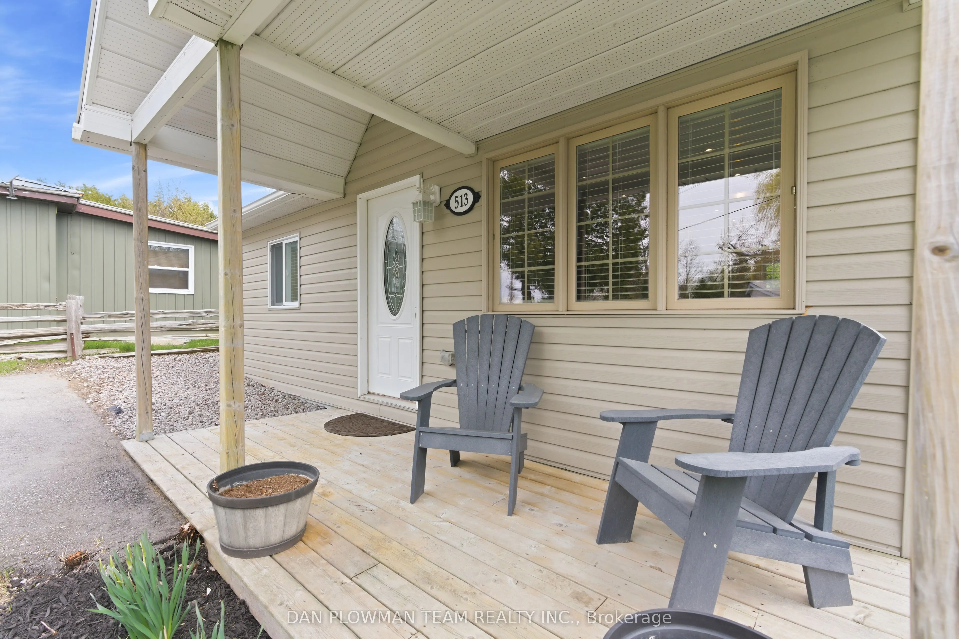 513 View Lake Road