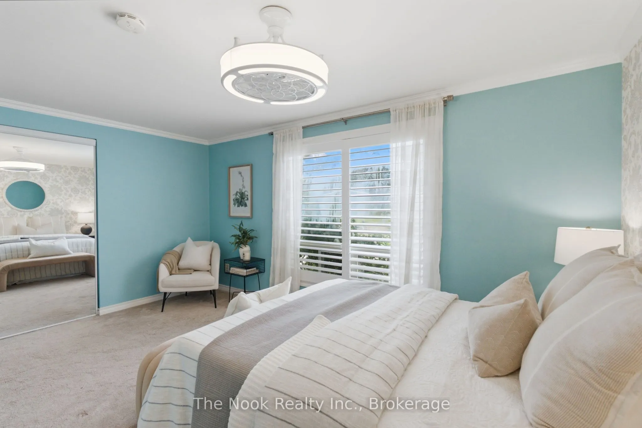 7 Pineridge Crescent