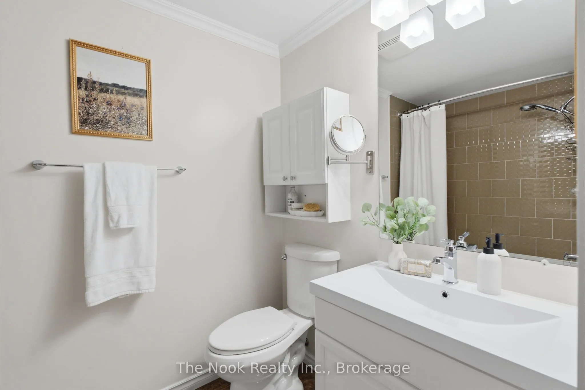 7 Pineridge Crescent