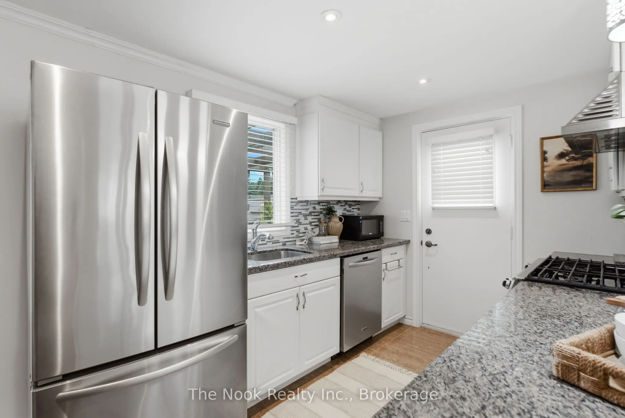 7 Pineridge Crescent