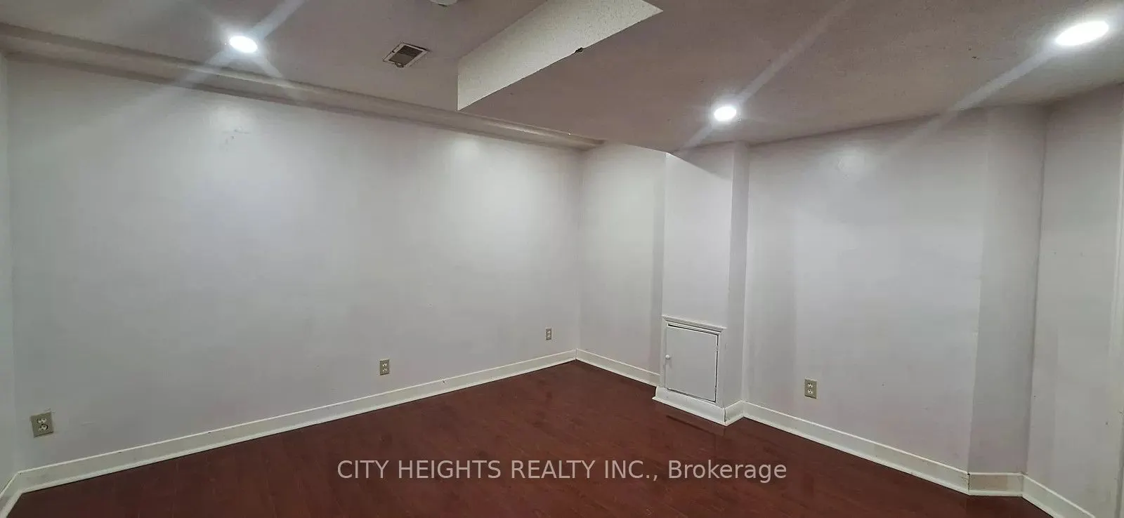 120 Littles Road #Basement