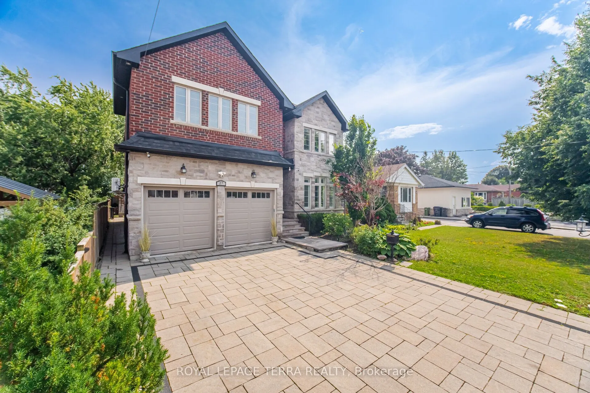 27 Minford Avenue