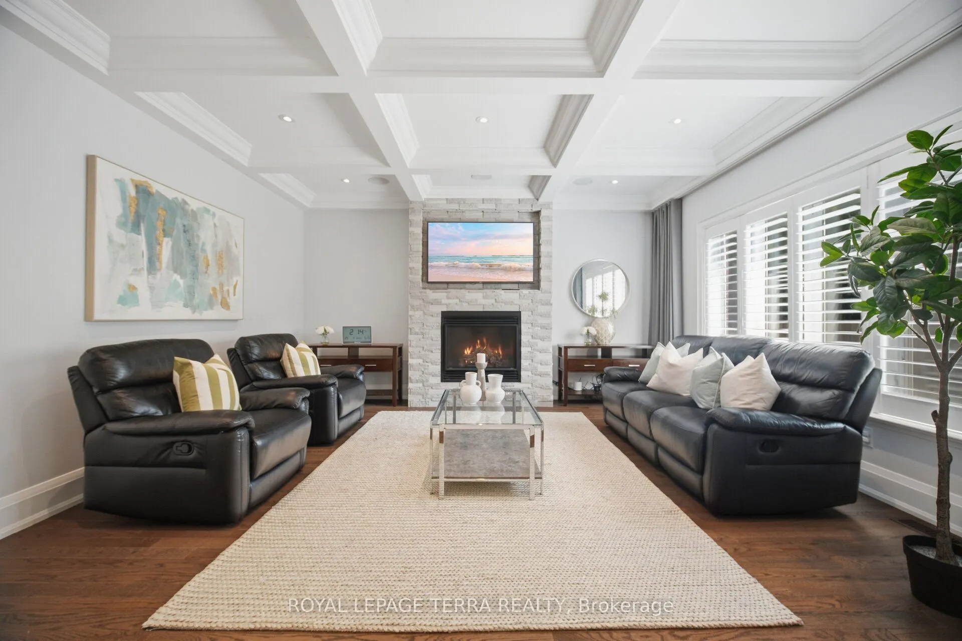 27 Minford Avenue