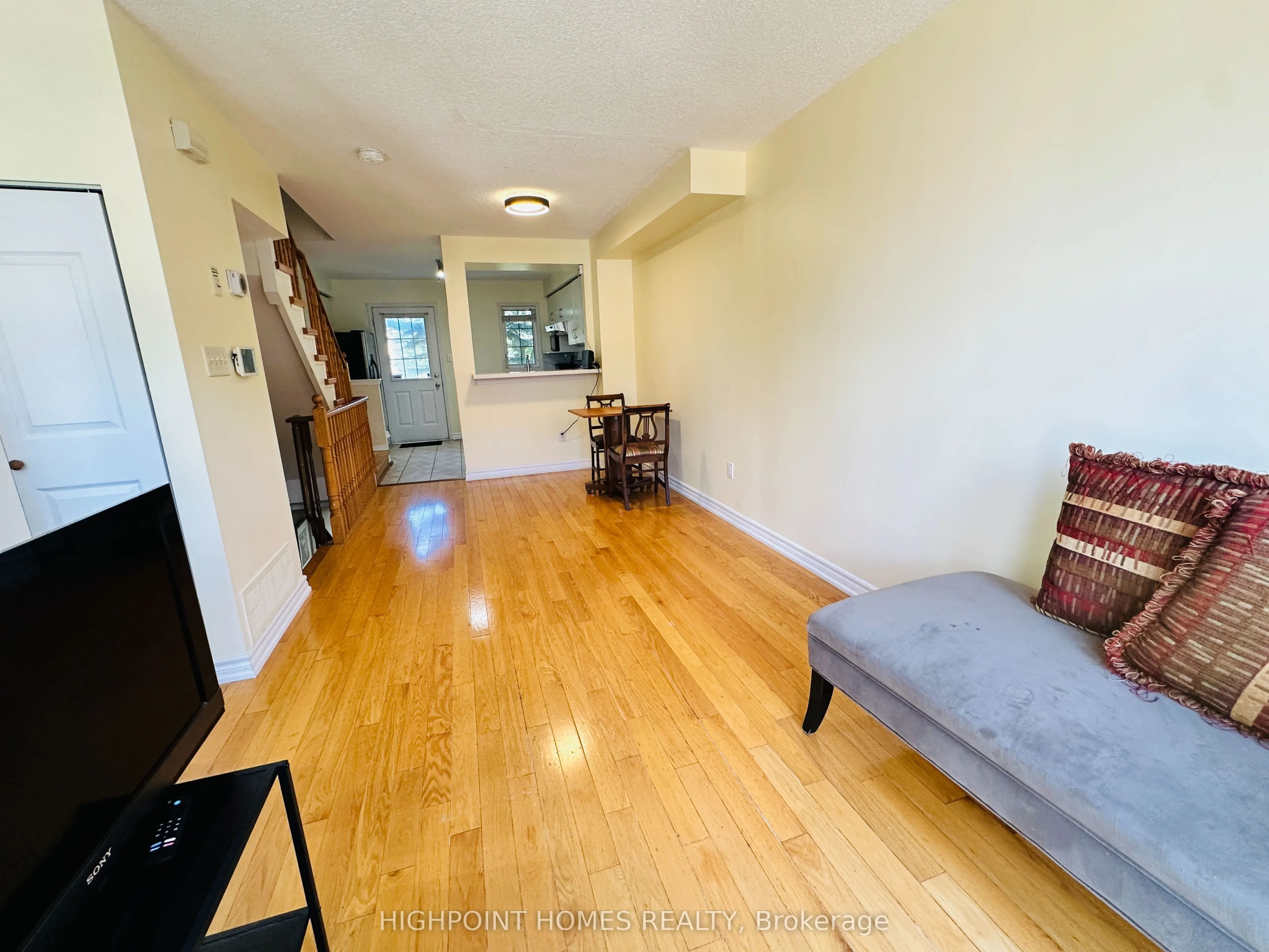 2 Hedge End Road #115