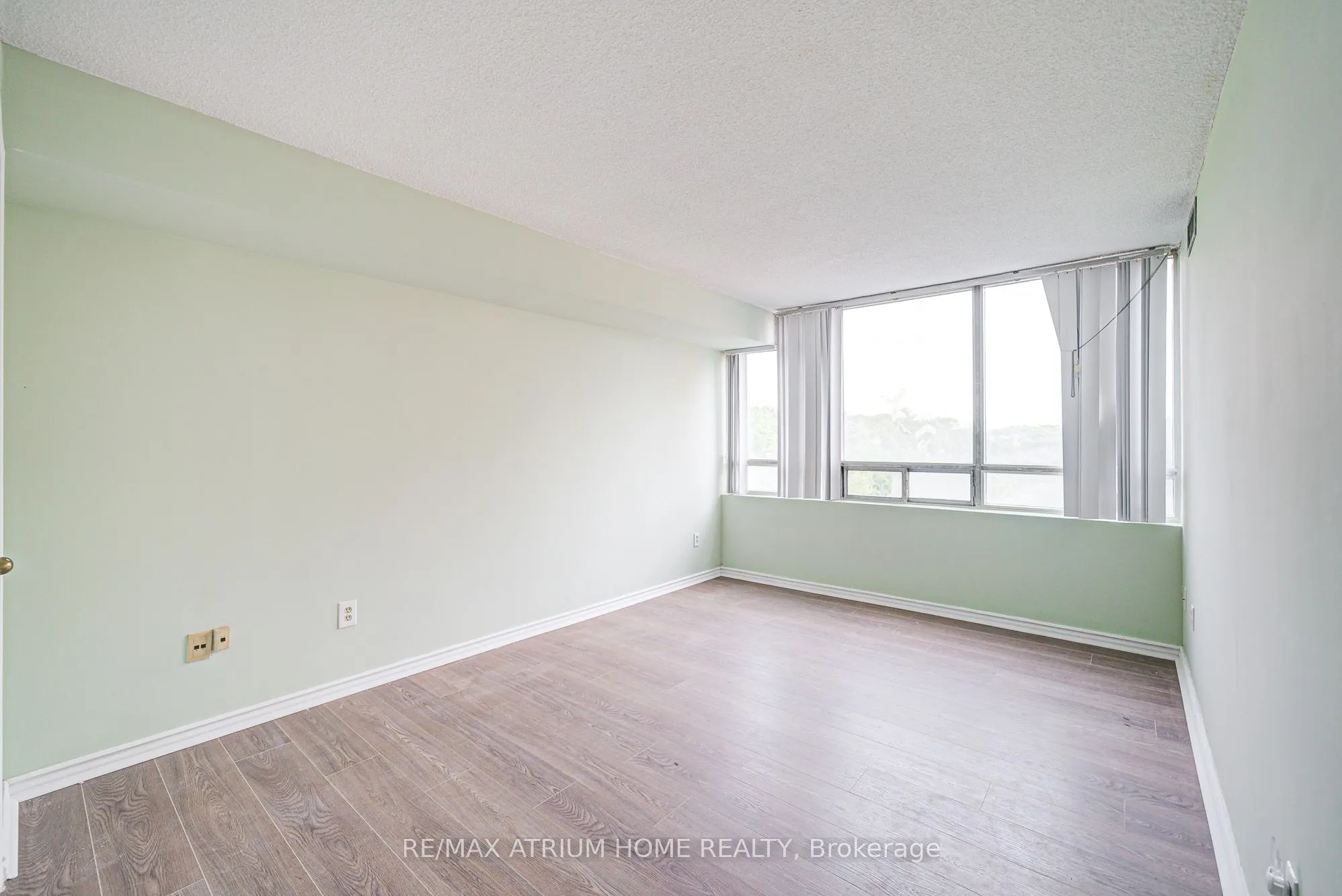 3050 Ellesmere Road #1515
