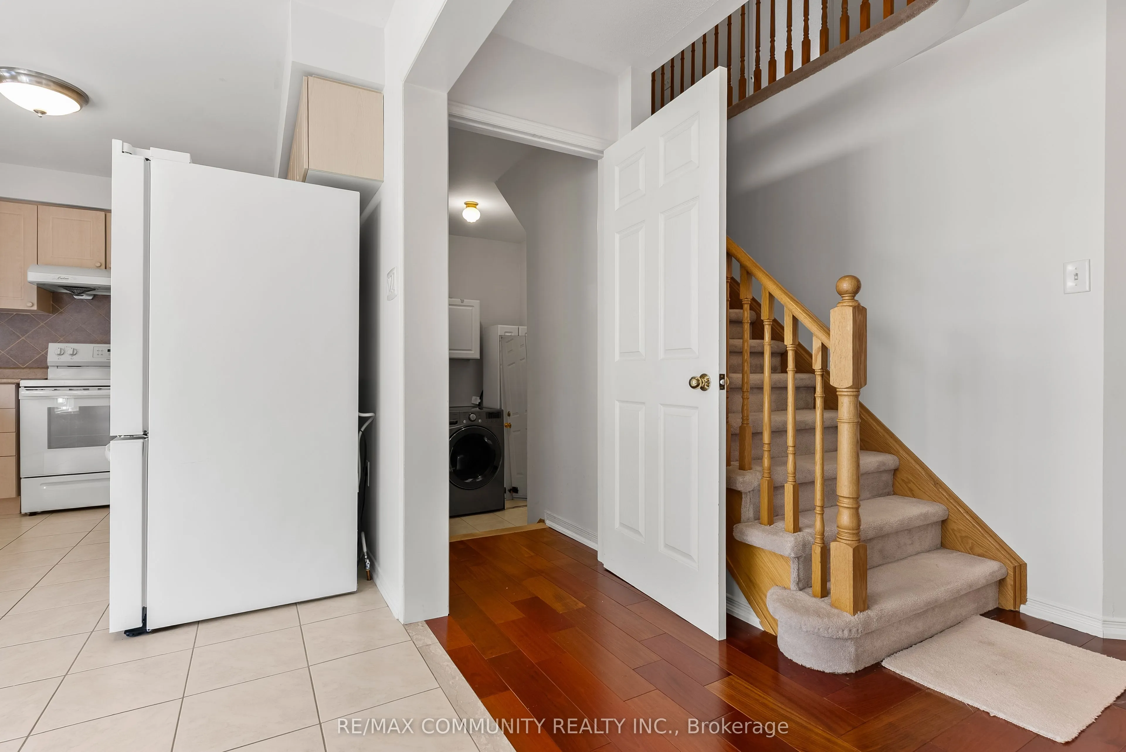 54 Morland Crescent