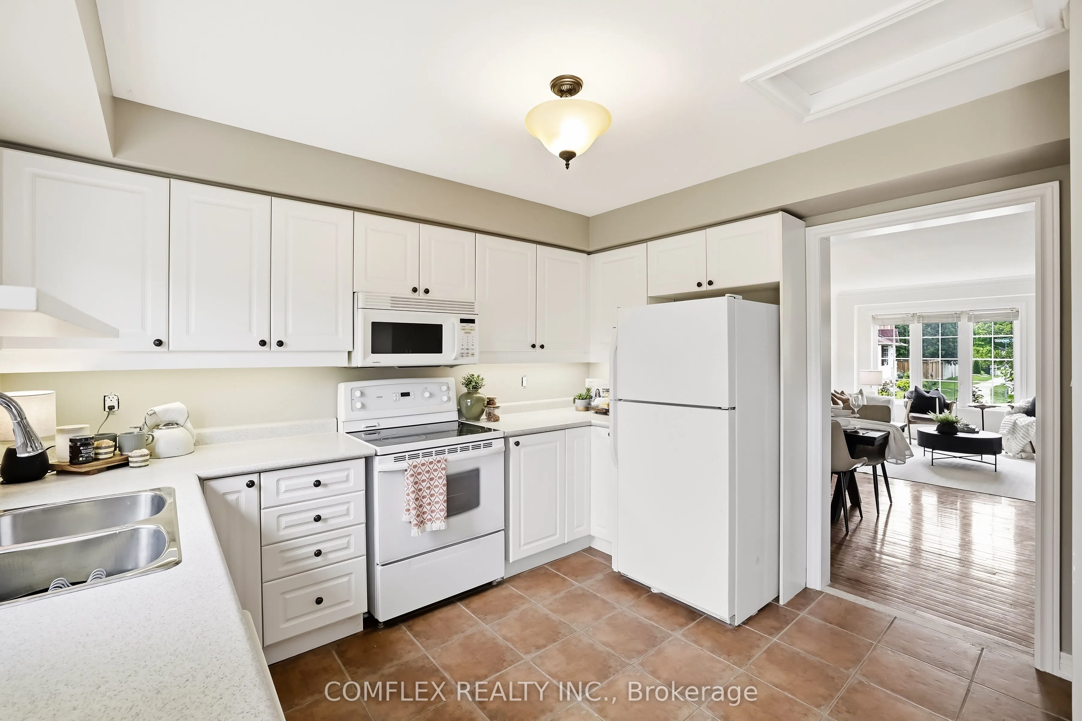 2 Armitage Crescent