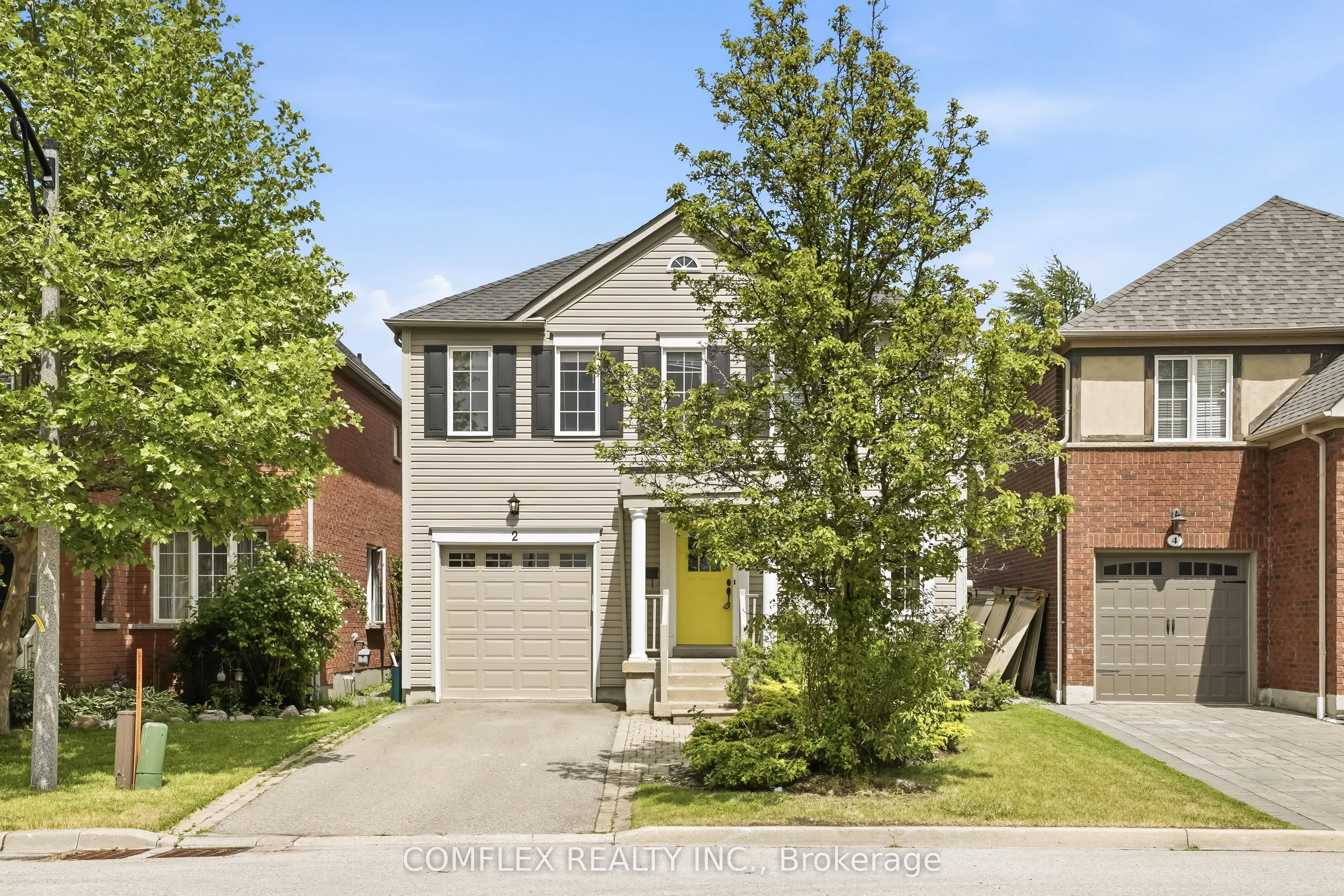 2 Armitage Crescent