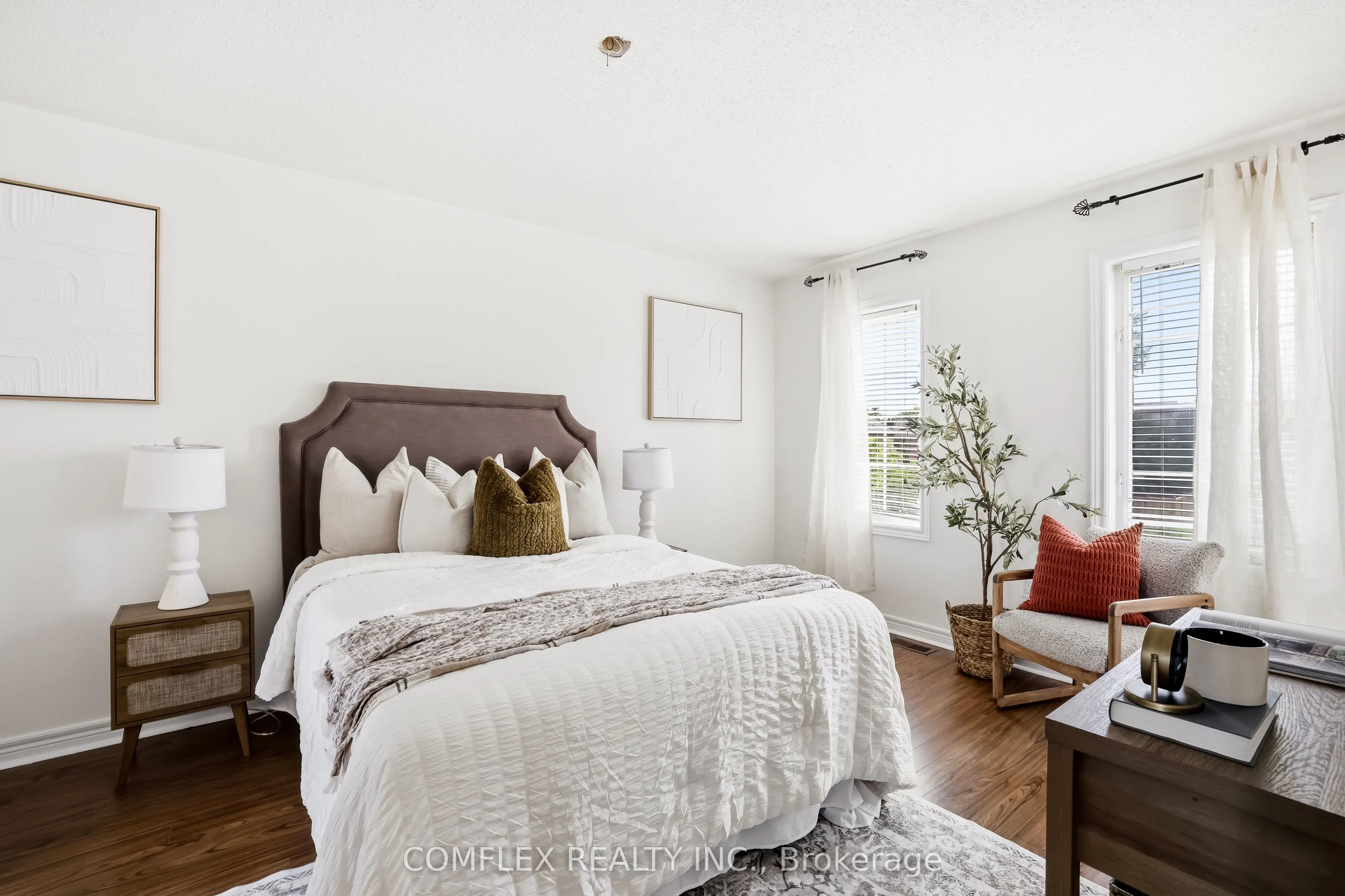 2 Armitage Crescent