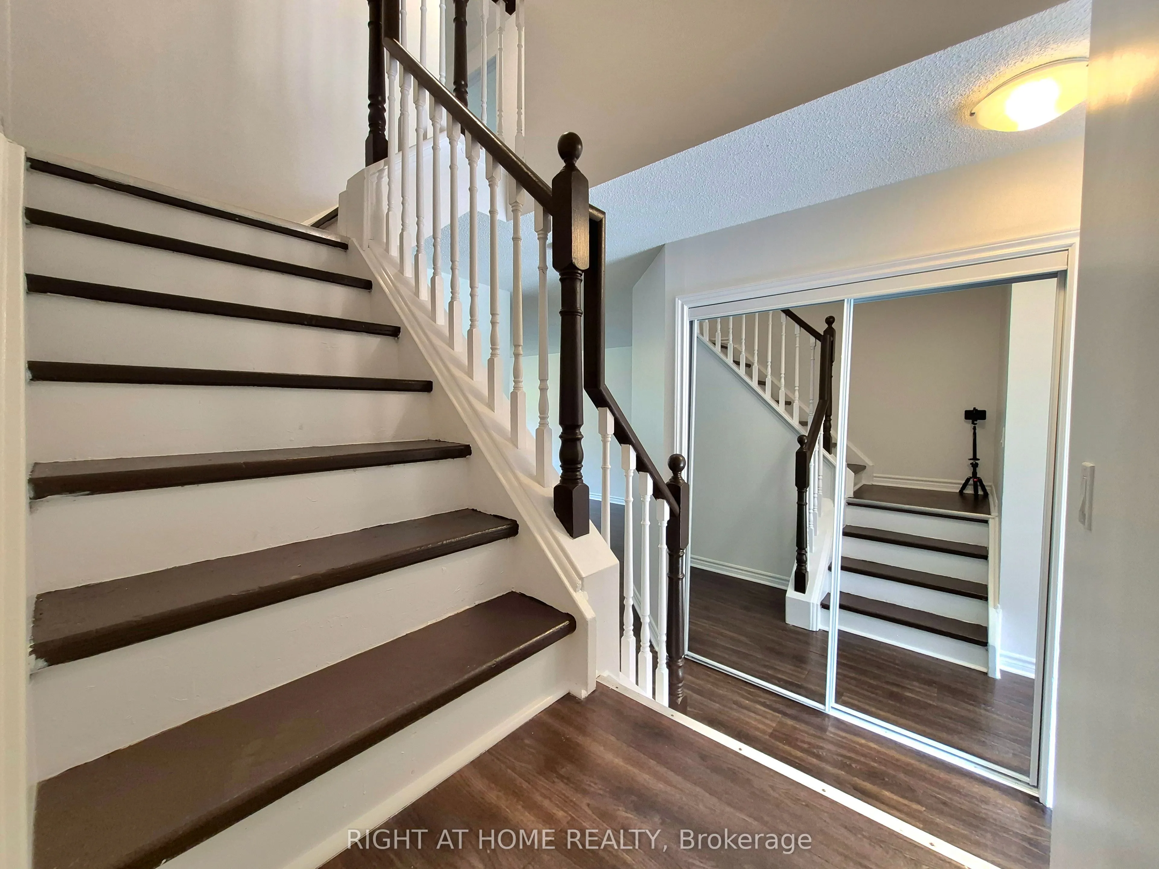 21 Mccullock Crescent