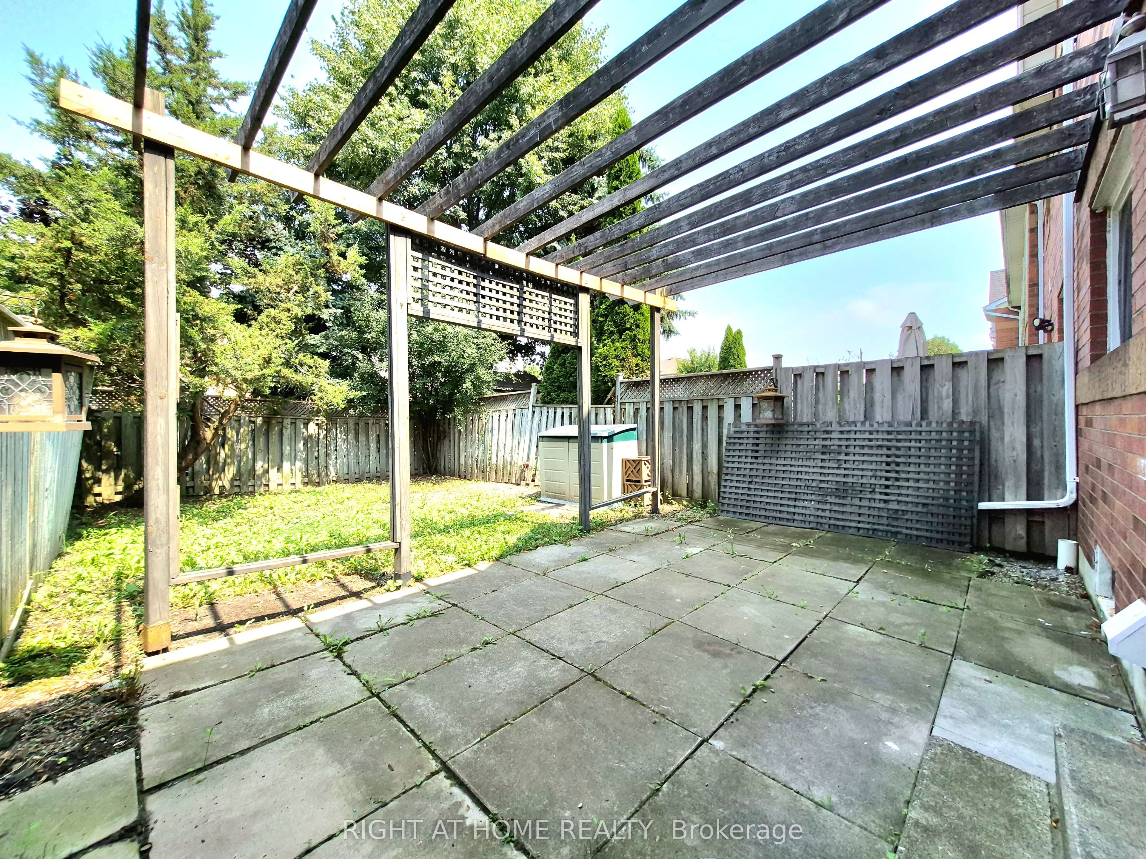21 Mccullock Crescent