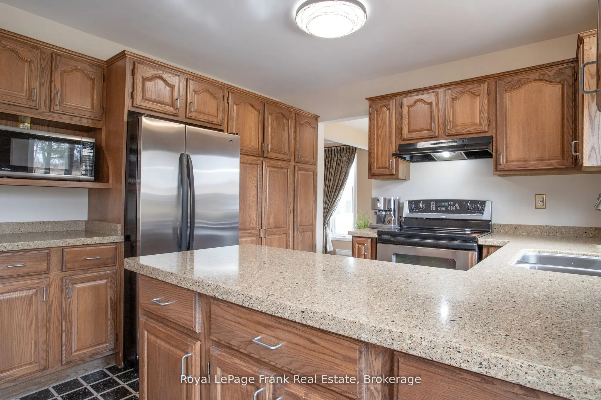 85 Ambleside Drive