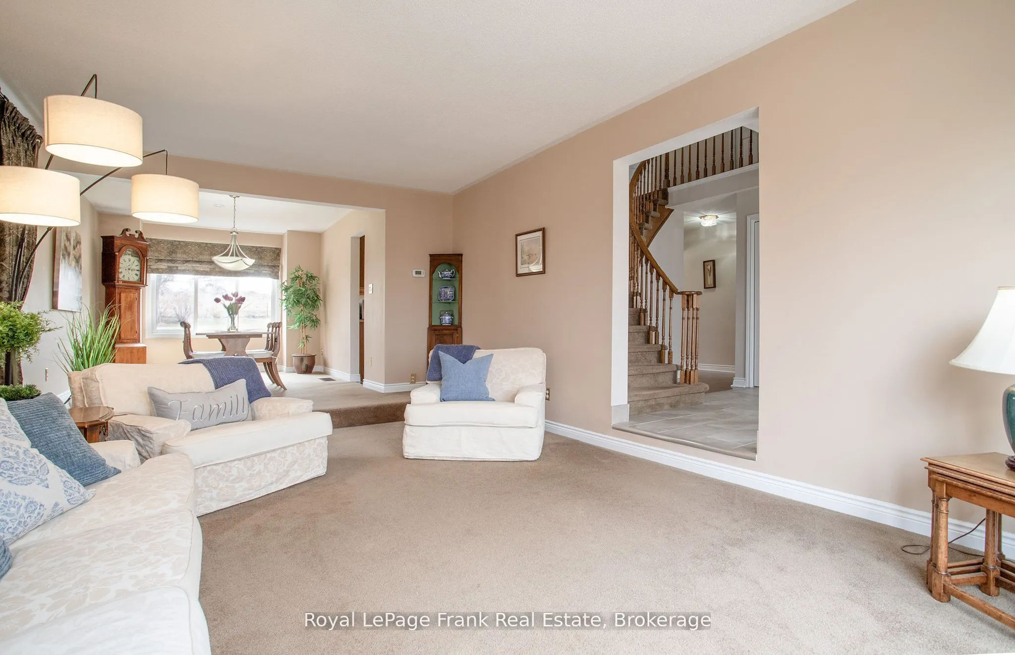 85 Ambleside Drive