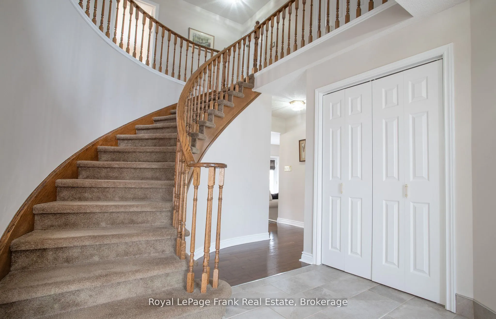 85 Ambleside Drive