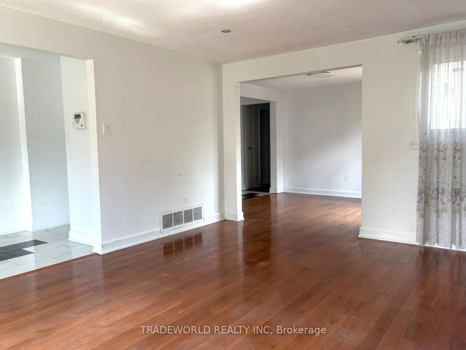54 Bridley Drive #Main Floor