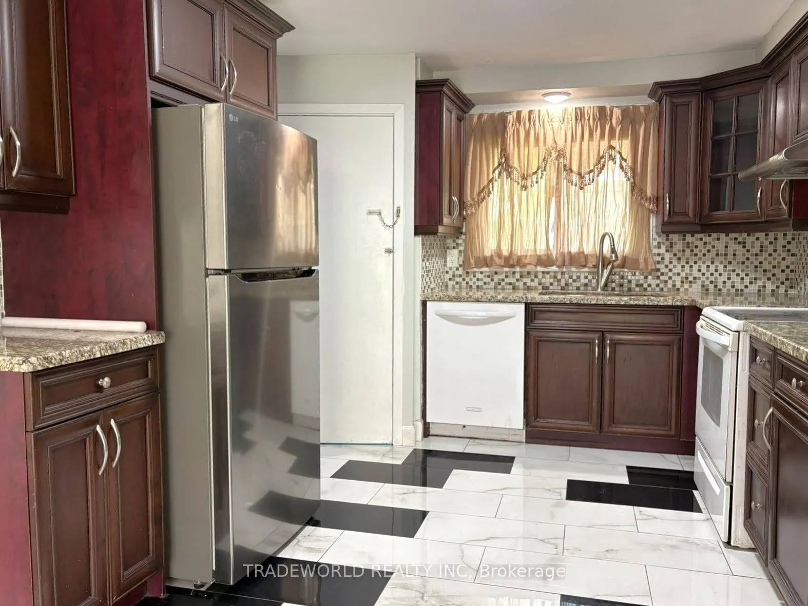 54 Bridley Drive #Main Floor