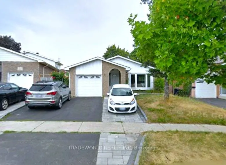 54 Bridley Drive #Main Floor