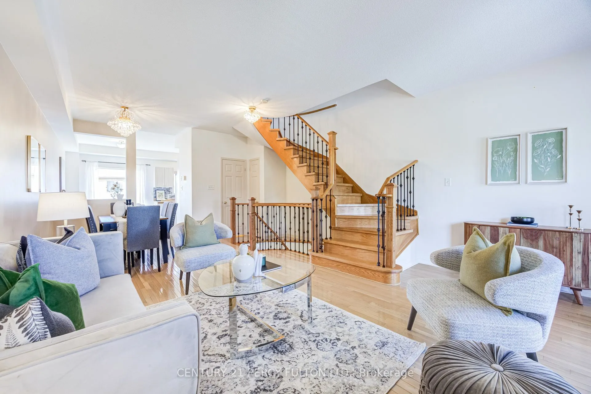 1532 Hummingbird Court