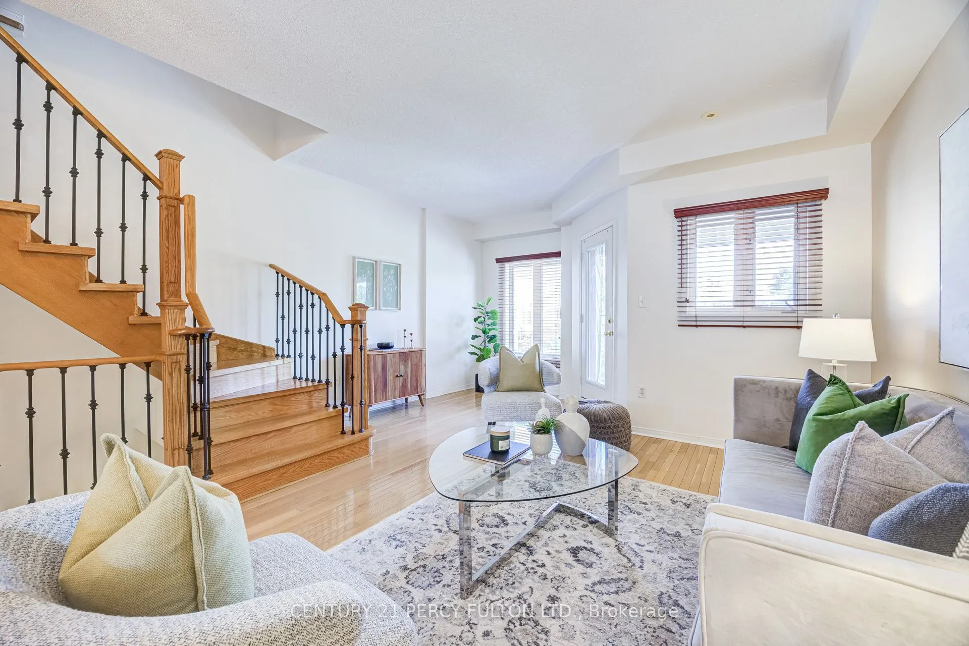 1532 Hummingbird Court
