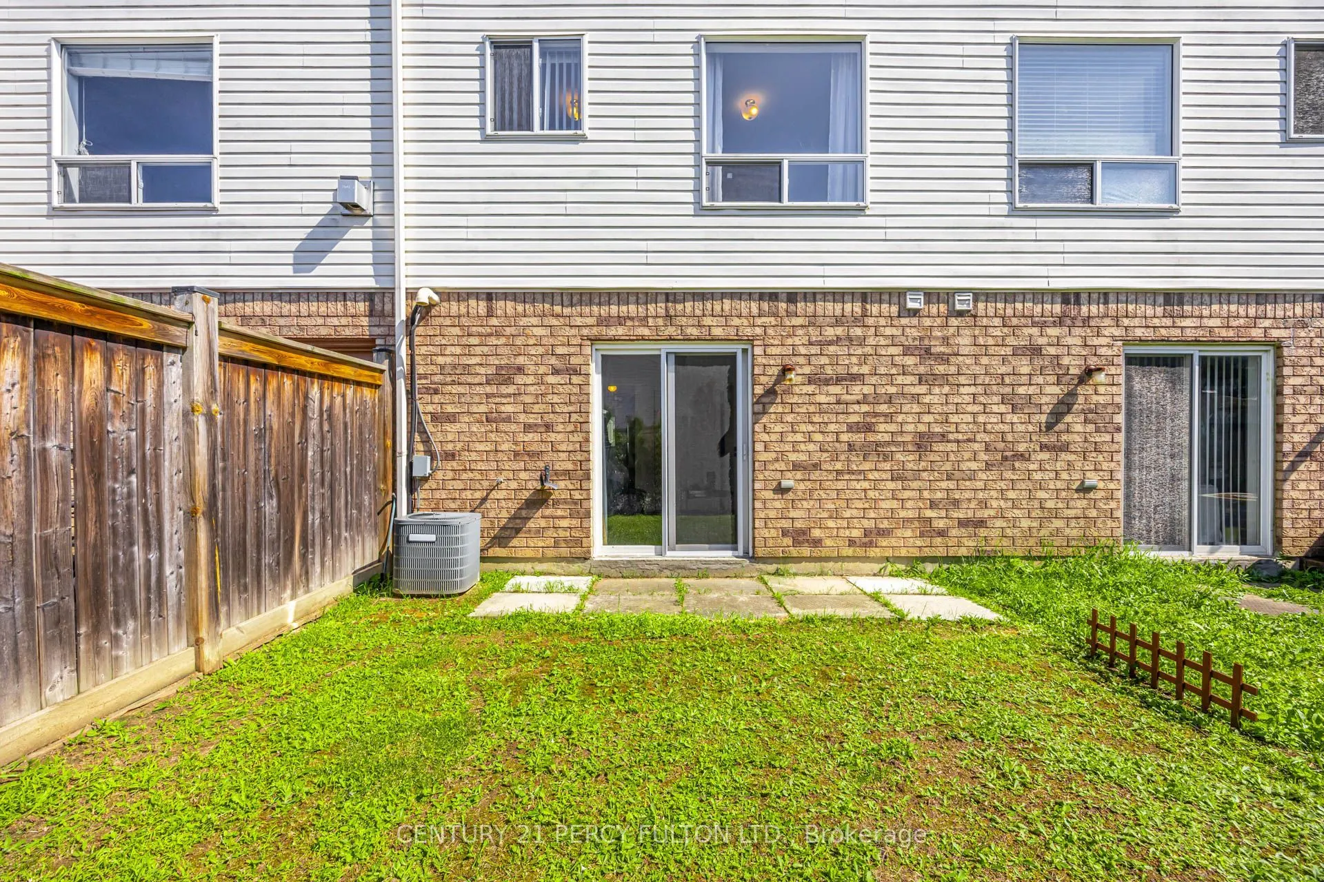 1532 Hummingbird Court