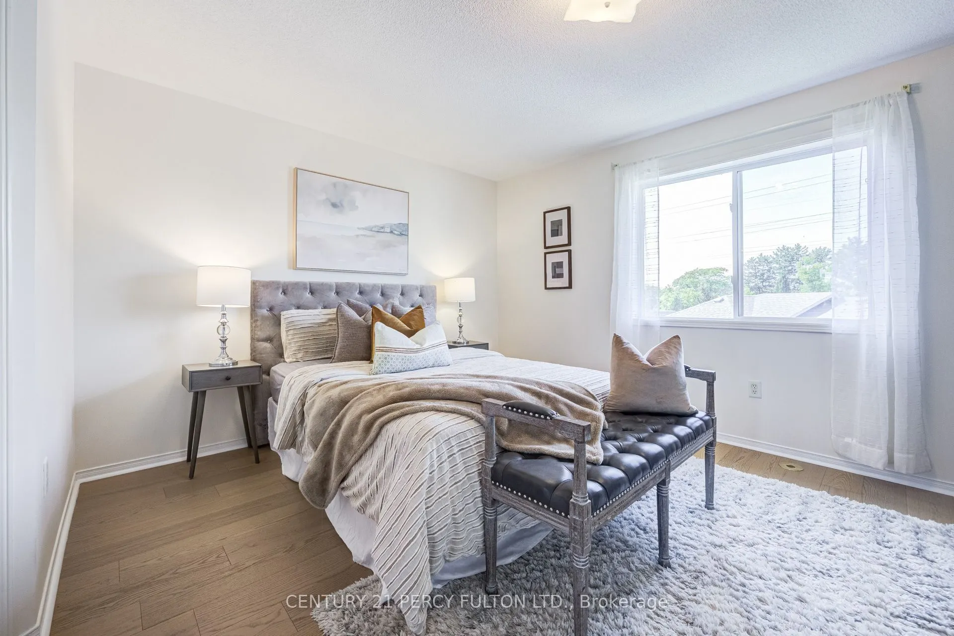 1532 Hummingbird Court