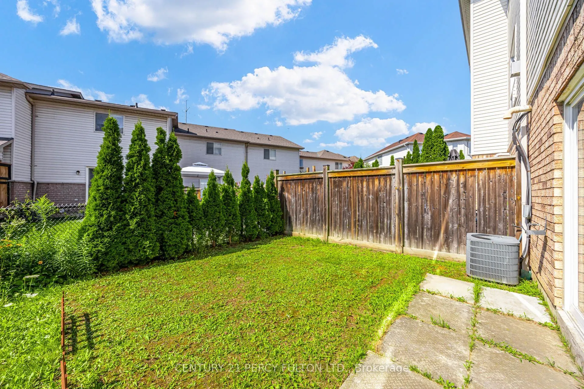 1532 Hummingbird Court