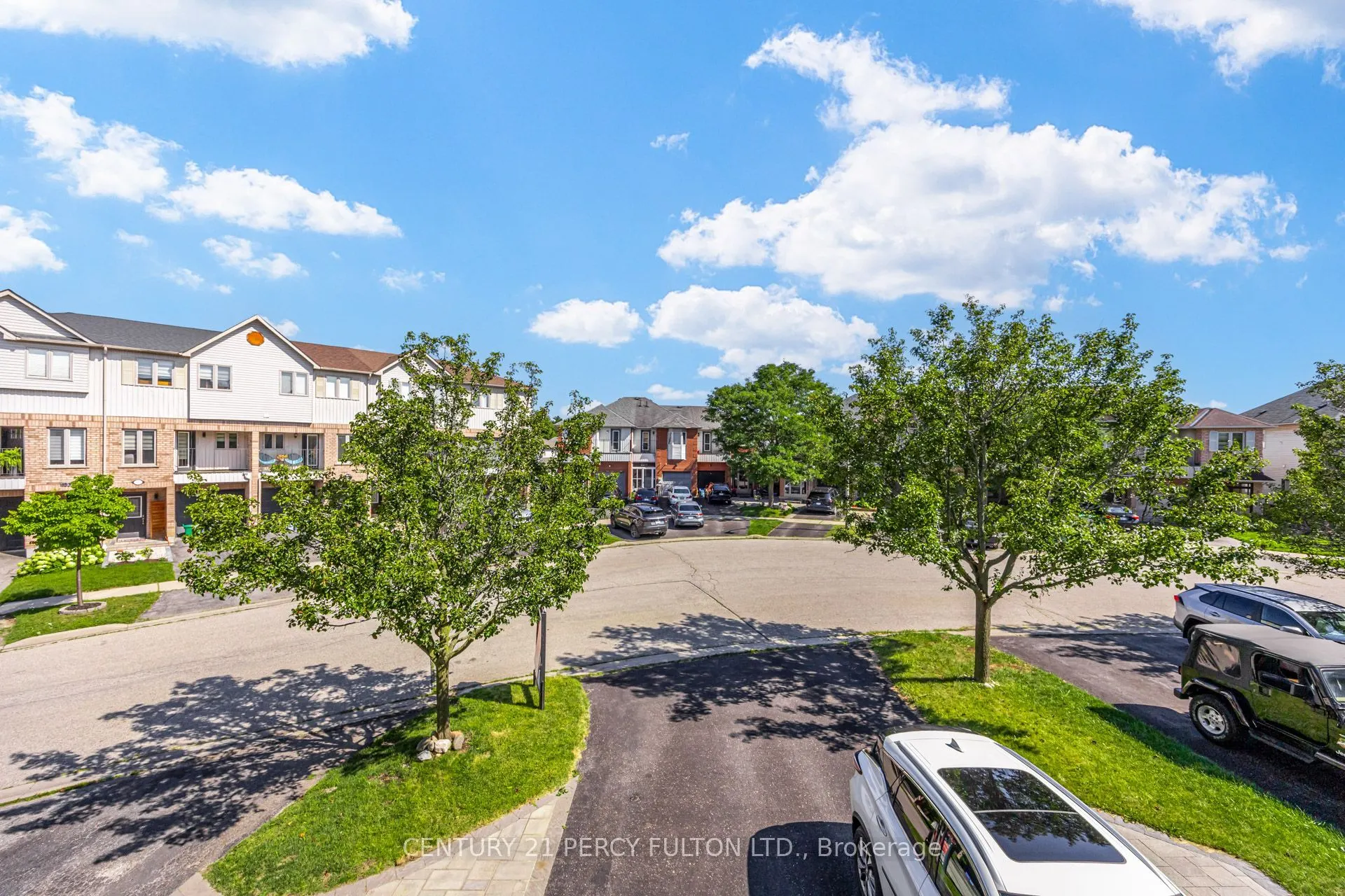 1532 Hummingbird Court