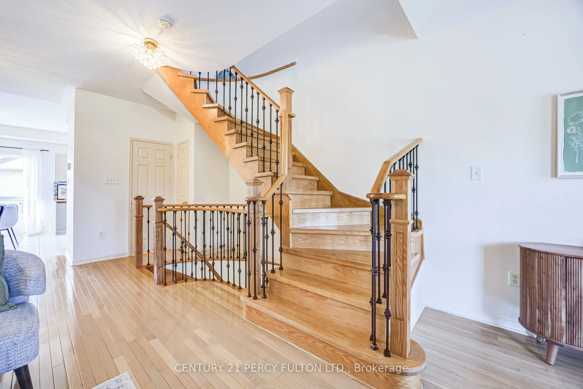 1532 Hummingbird Court