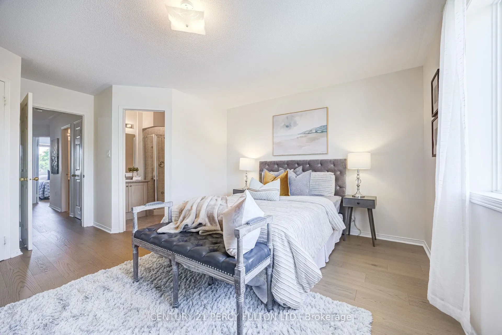 1532 Hummingbird Court
