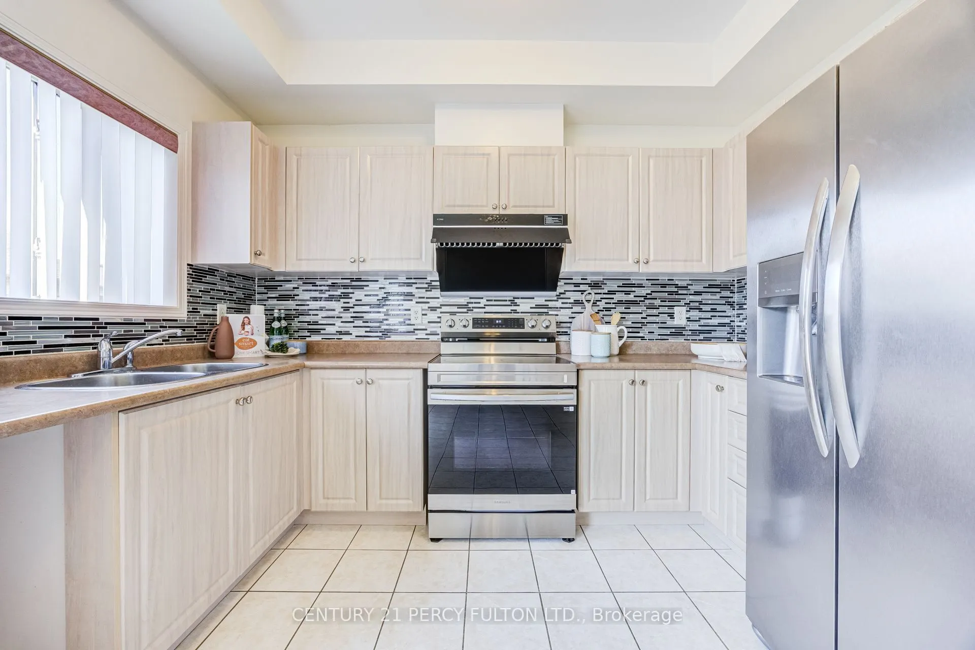 1532 Hummingbird Court