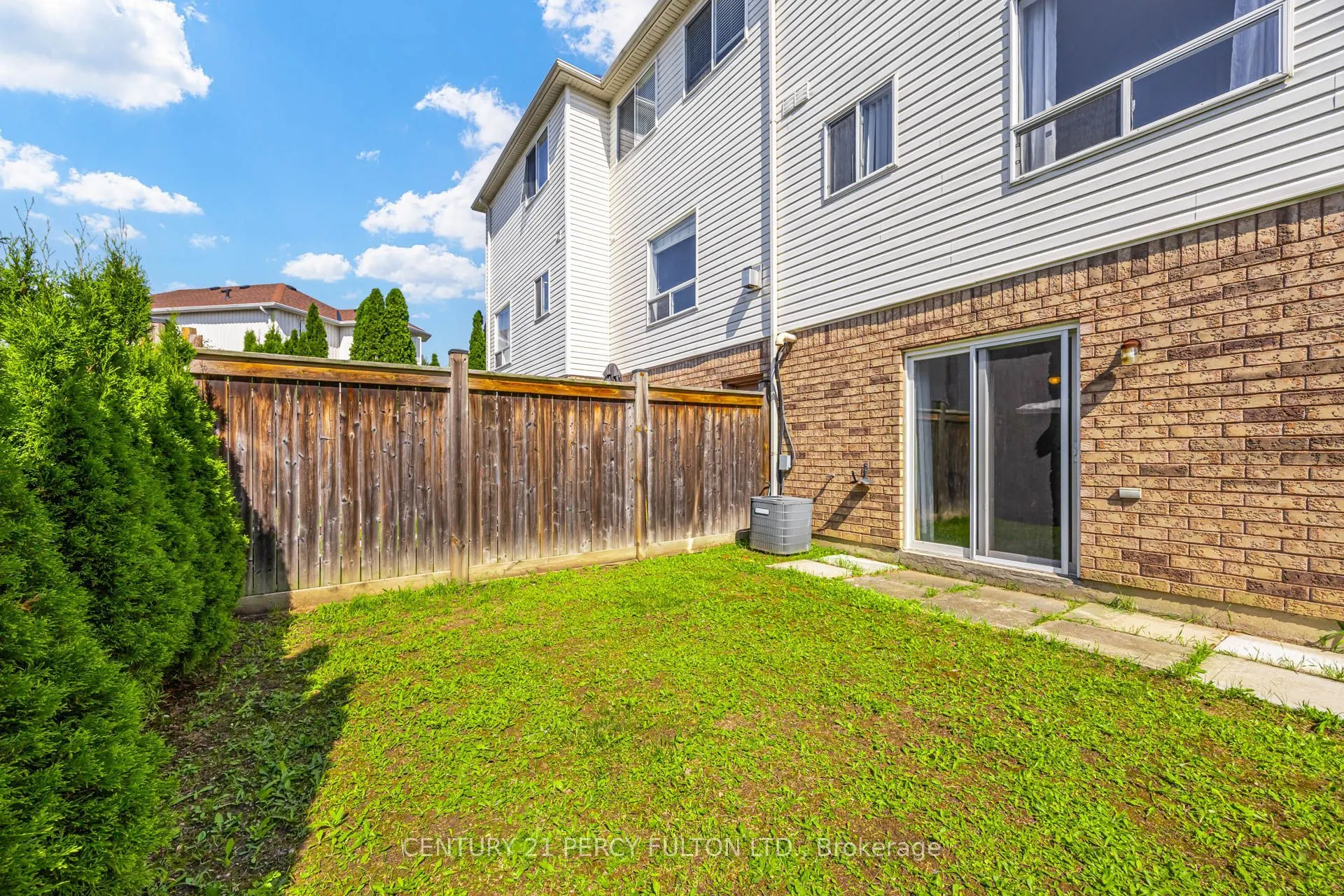 1532 Hummingbird Court