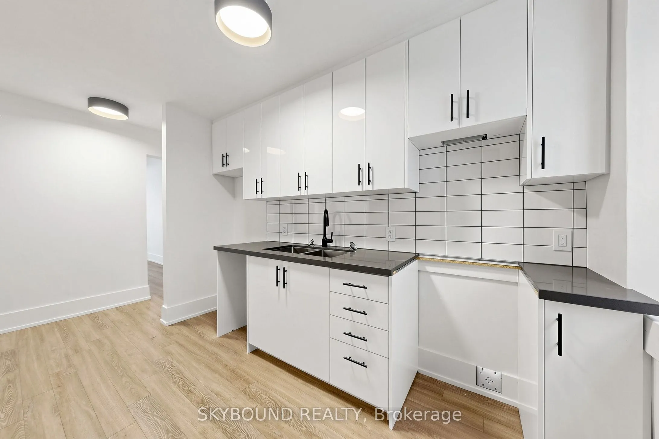 1165 Kingston Road #11