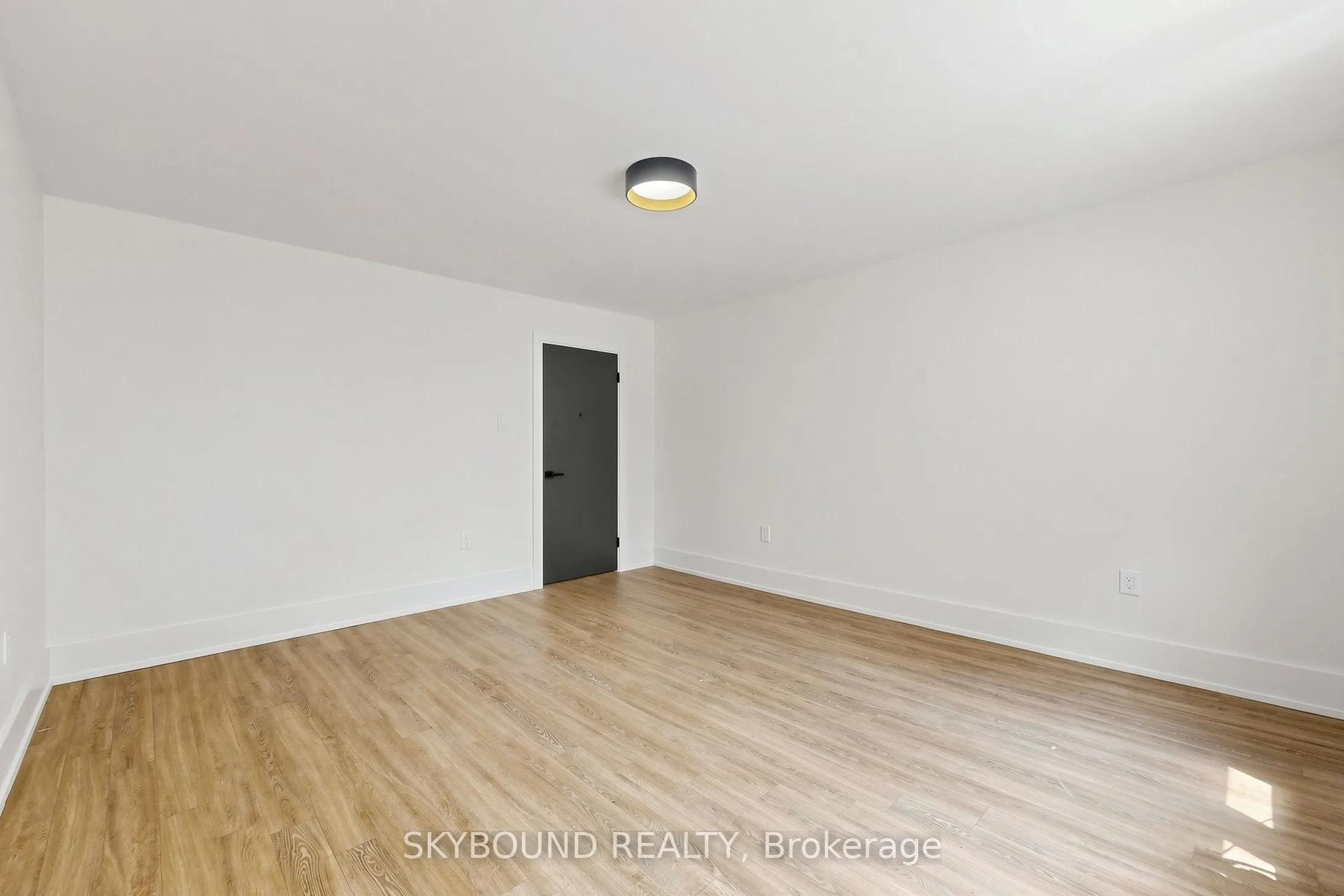 1165 Kingston Road #11