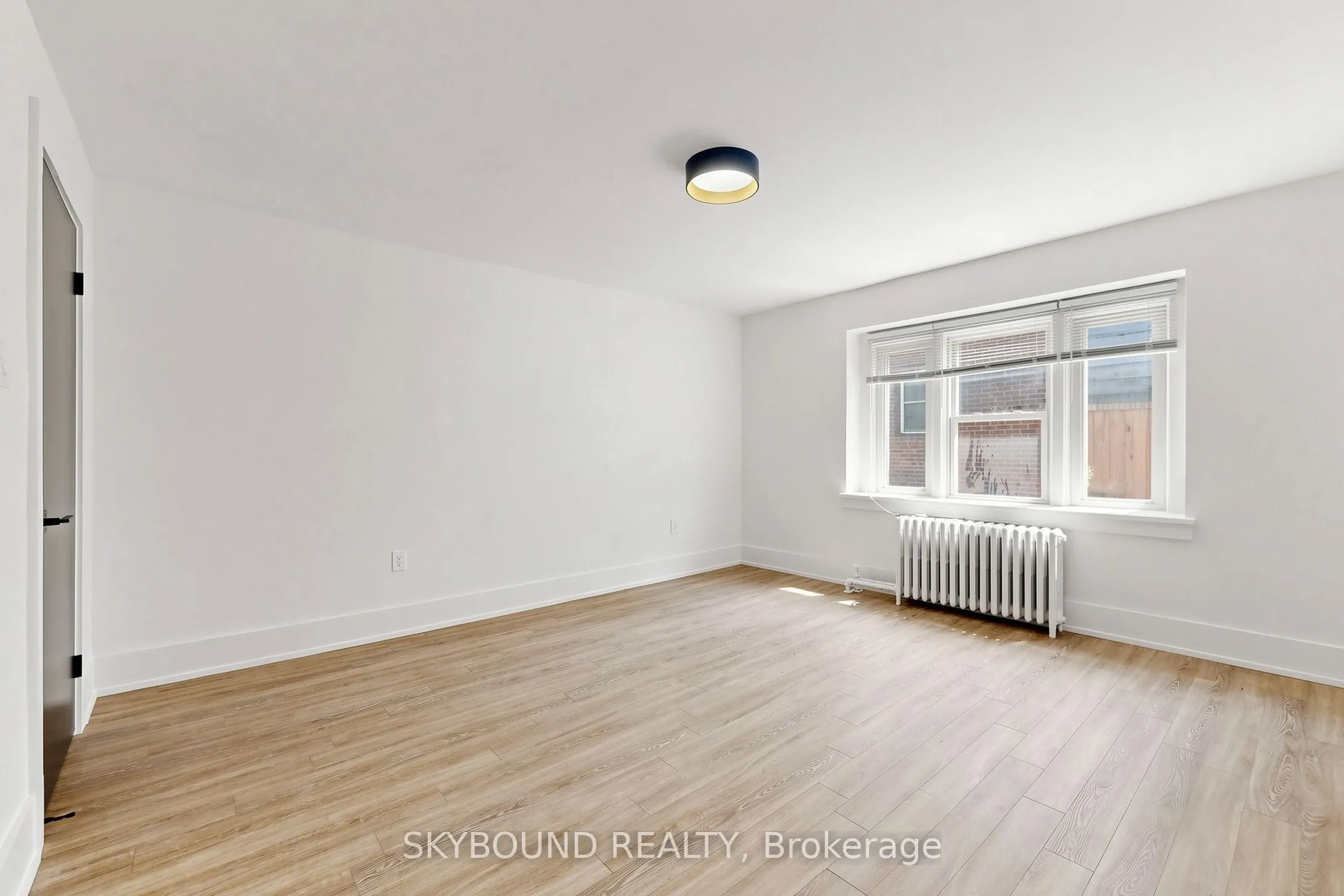 1165 Kingston Road #11