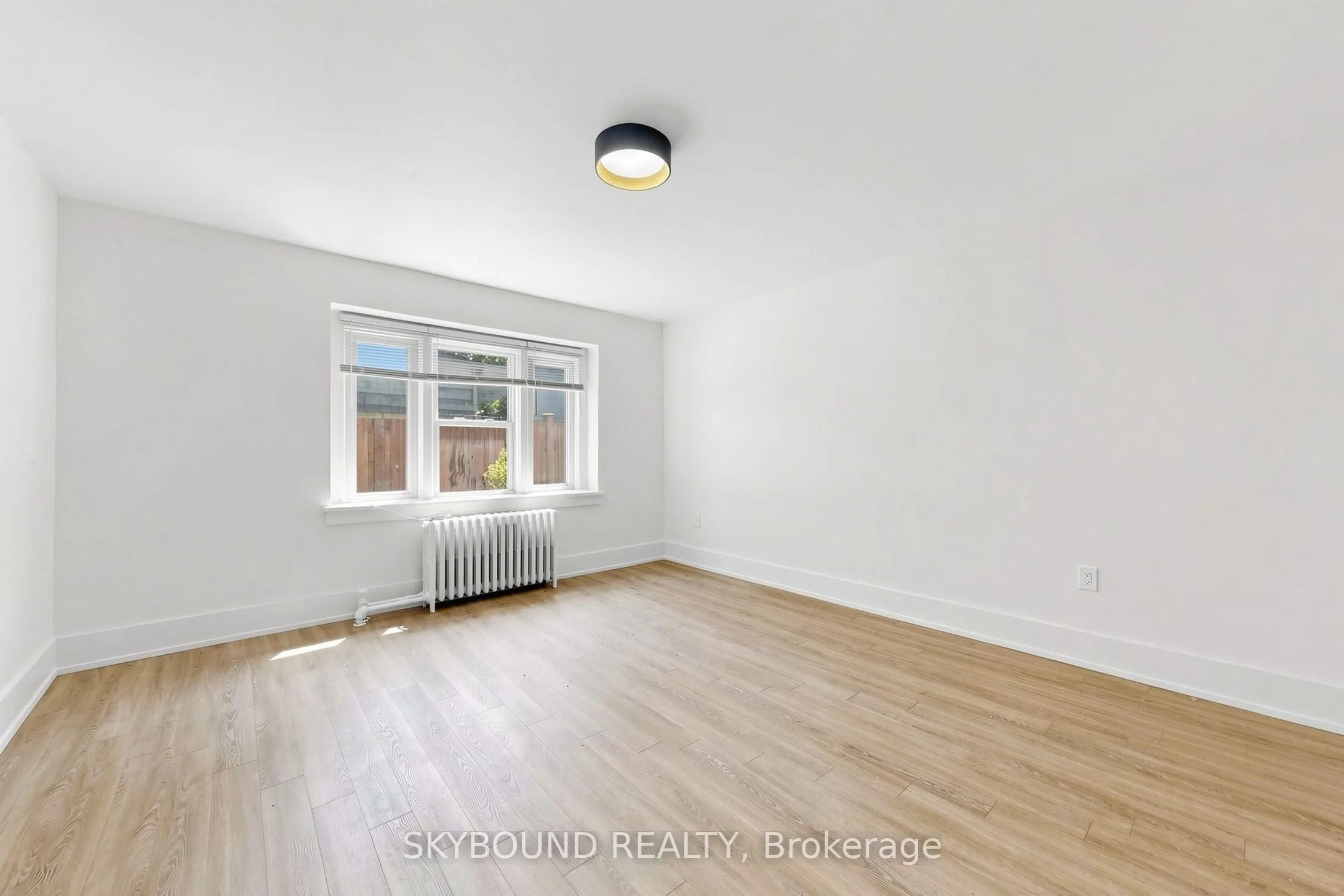 1165 Kingston Road #11