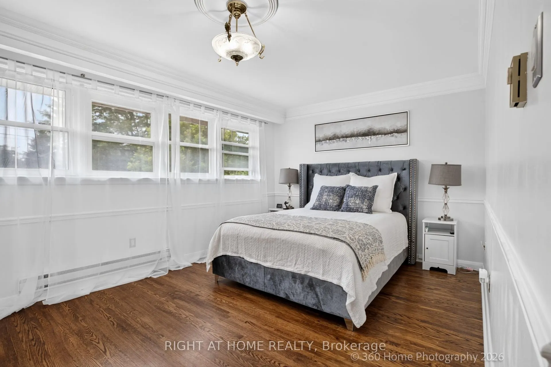 100 Perivale Crescent