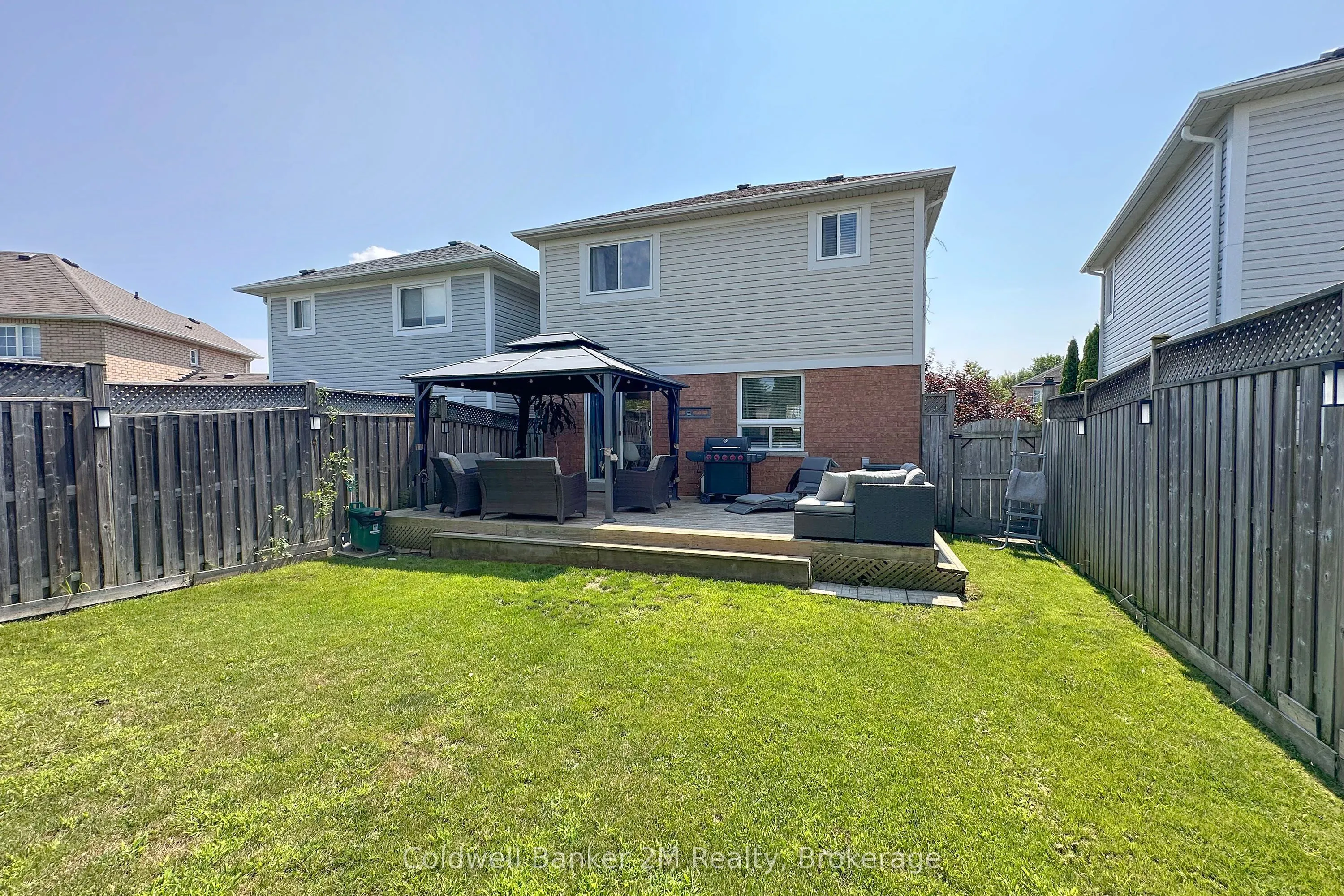 10 Eldad Drive