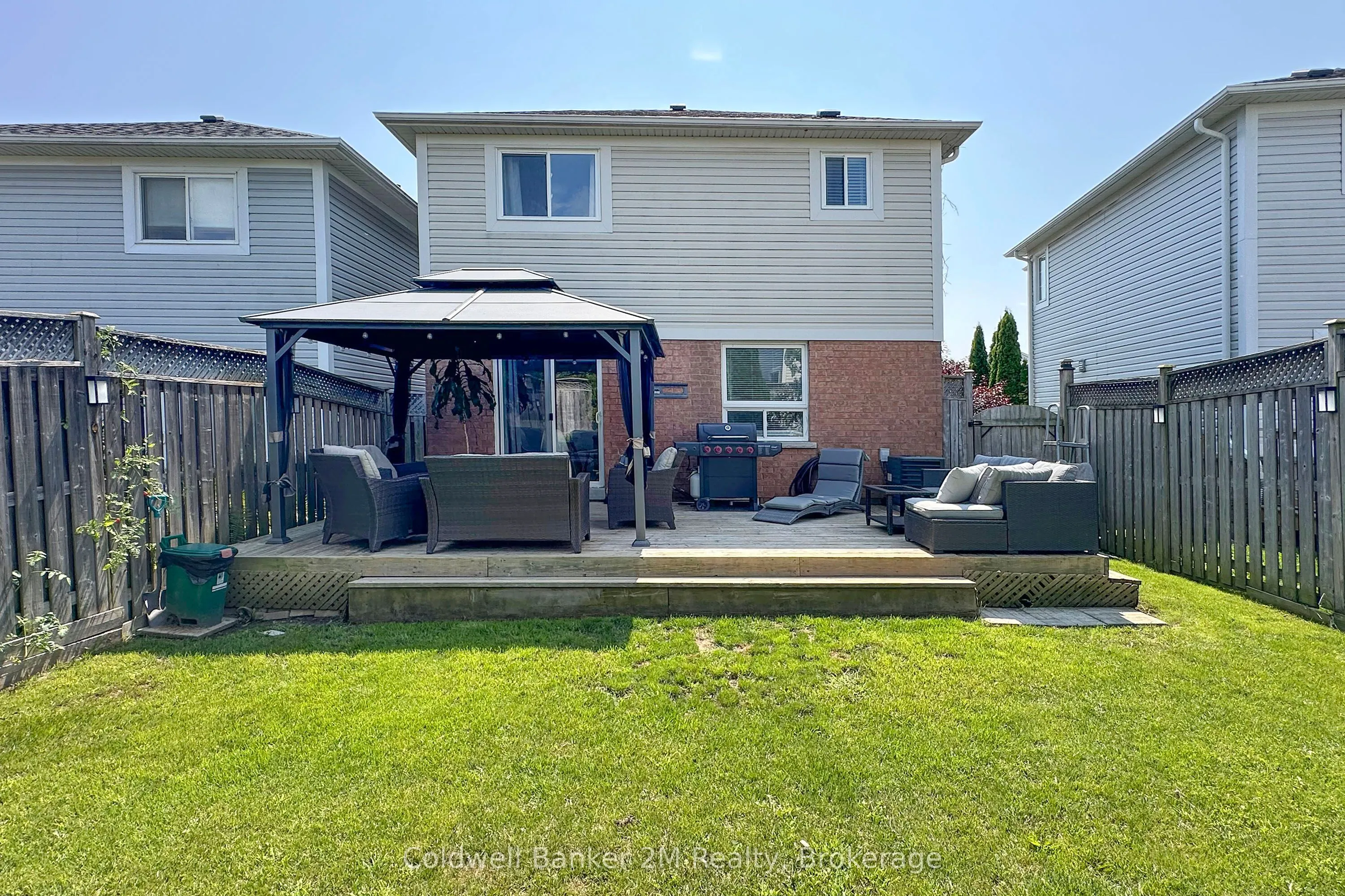 10 Eldad Drive