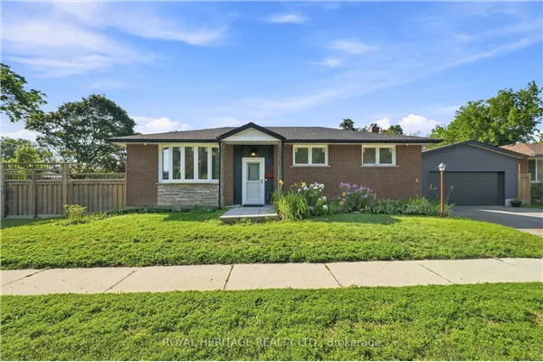 471 Rossland Road E