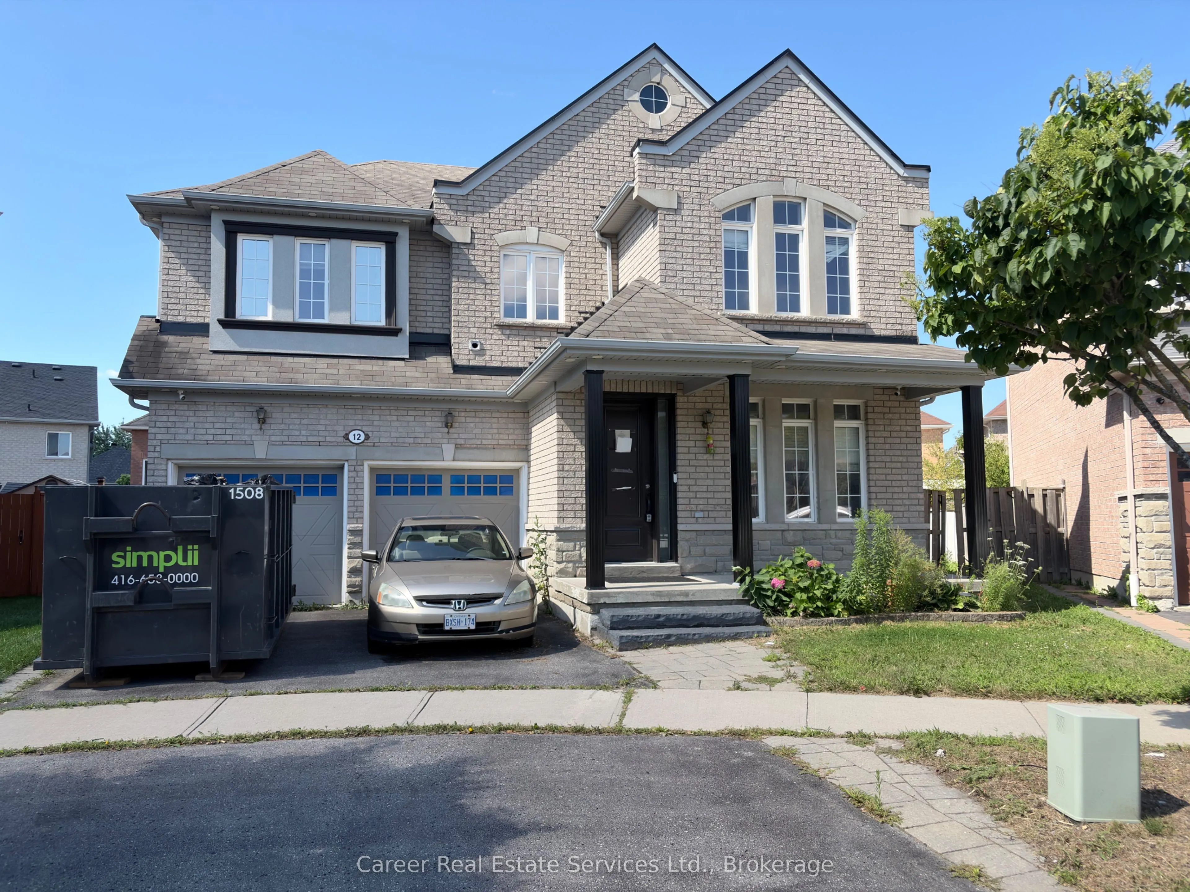 12 Cragg Crescent