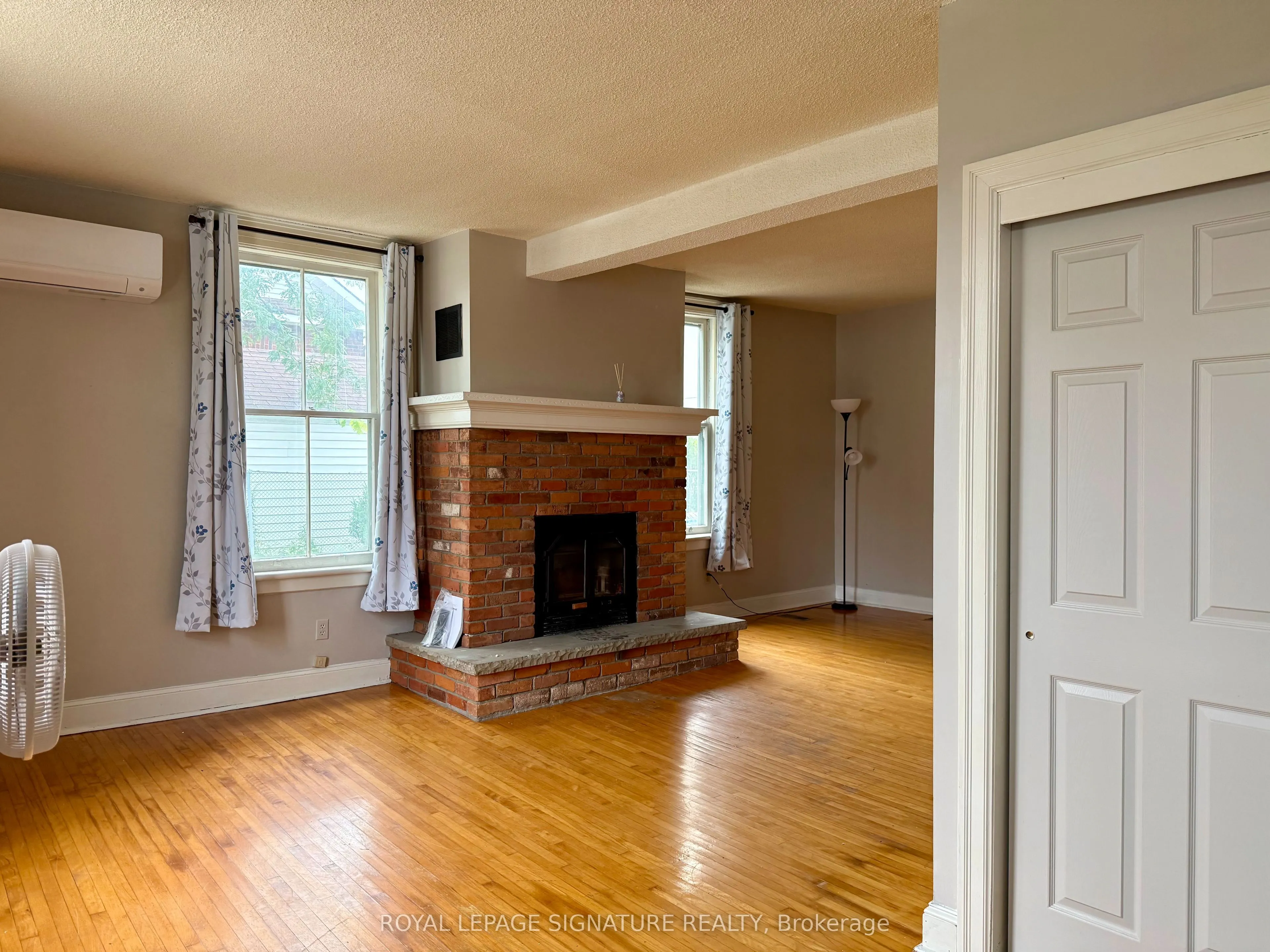 12 Hemlock Avenue