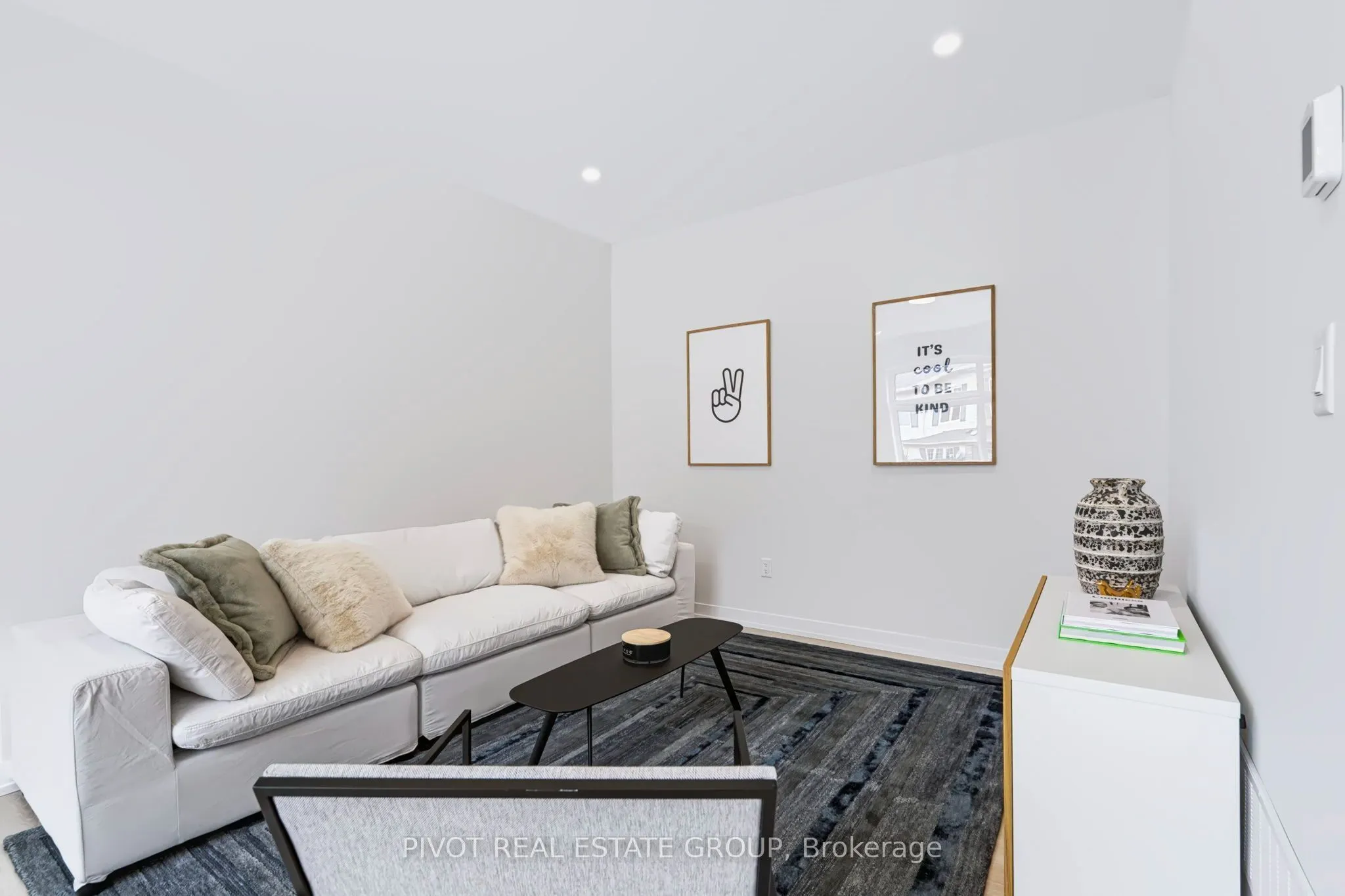 20 Observatory Way