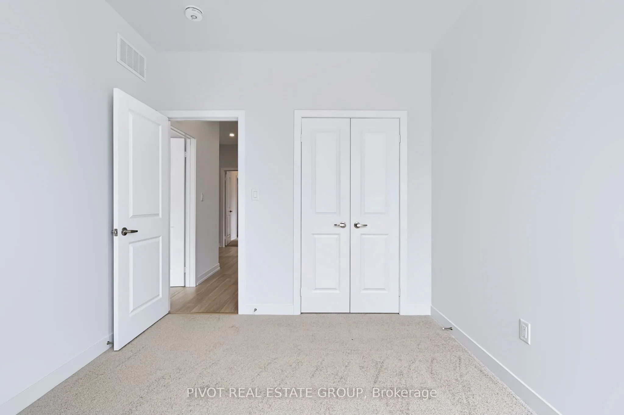 20 Observatory Way