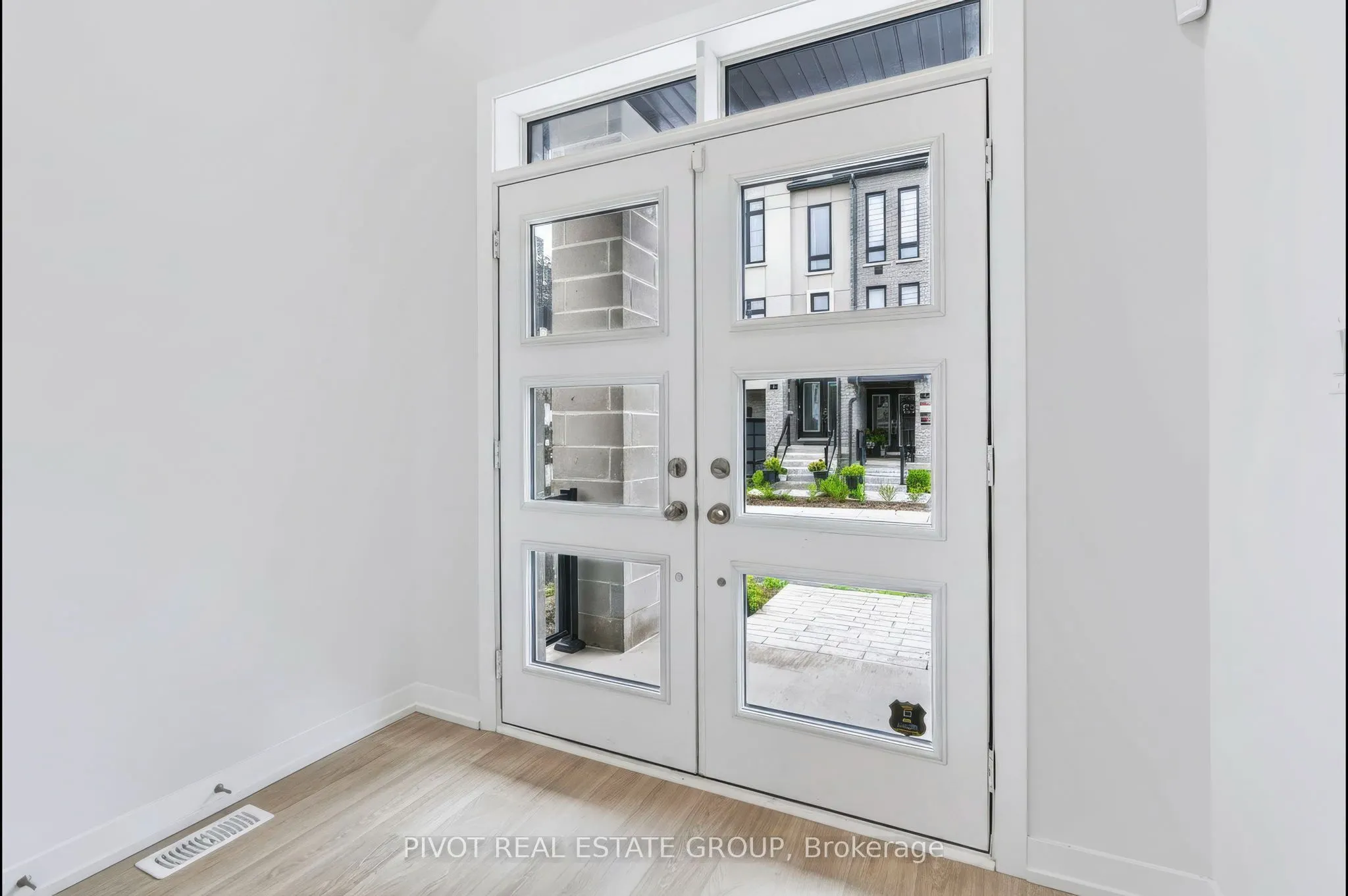 20 Observatory Way