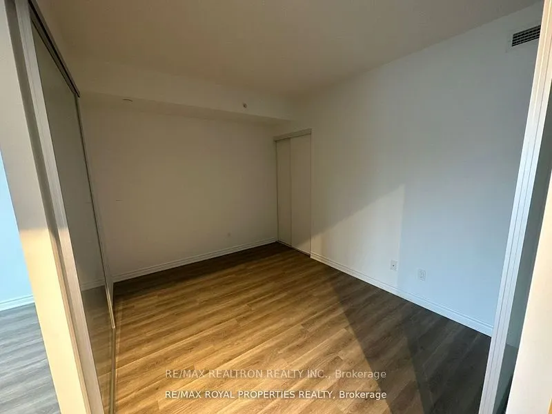 1 Falaise Road #410