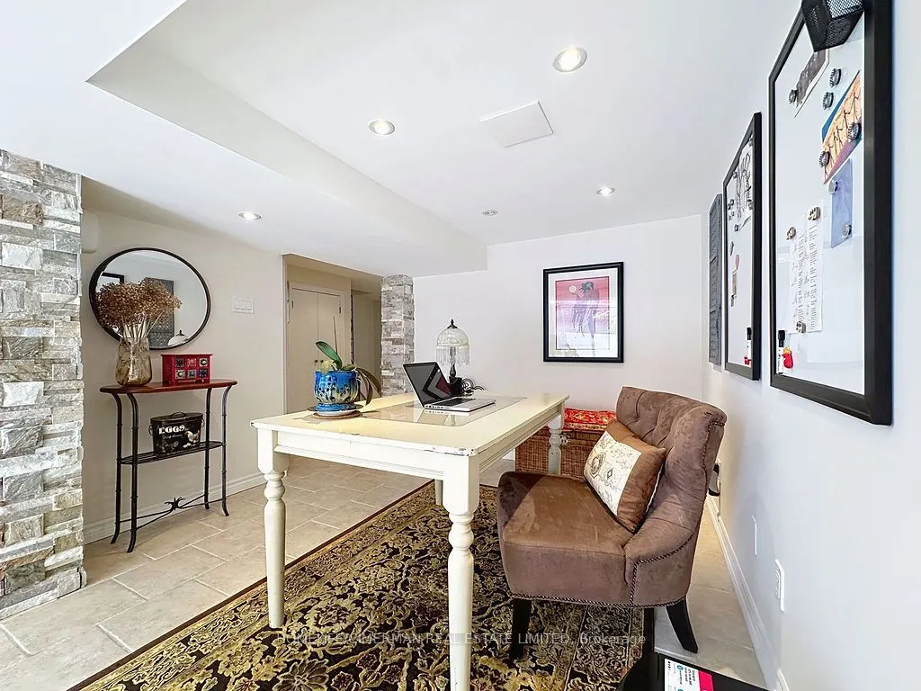 79 Neilson Avenue