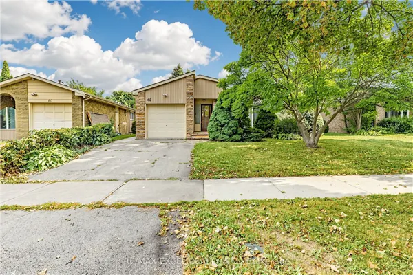 62 Ardgowan Crescent