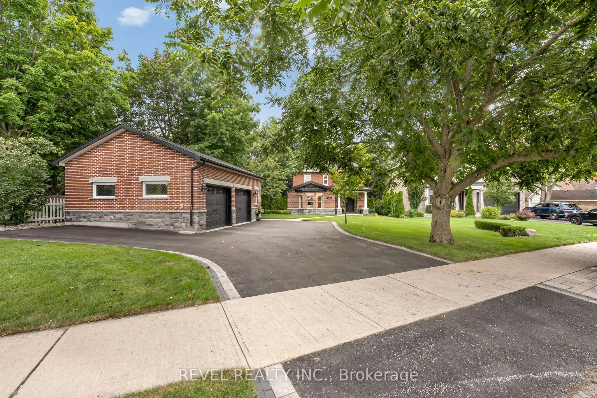 99 Colston Avenue